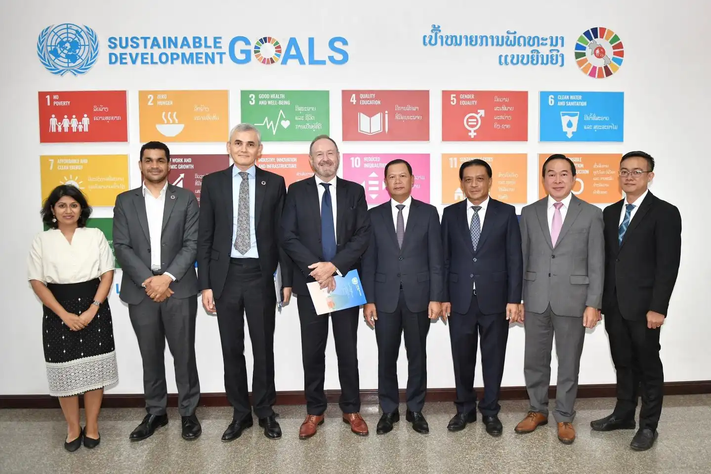 ຮອງລັດຖະມົນຕີກະຊວງການຕ່າງປະເທດ ຕ້ອນຮັບການເຂົ້າຢ້ຽມຂໍ່ານັບຂອງ ທ່ານຜູ້ອໍານວຍການປະຈໍາພາກພື້ນອາຊີ-ປາຊີຟິກ, ຫ້ອງການຜູ້ປະສານງານວຽກງານການພັດທະນາຂອງ ອົງການ ສປຊ