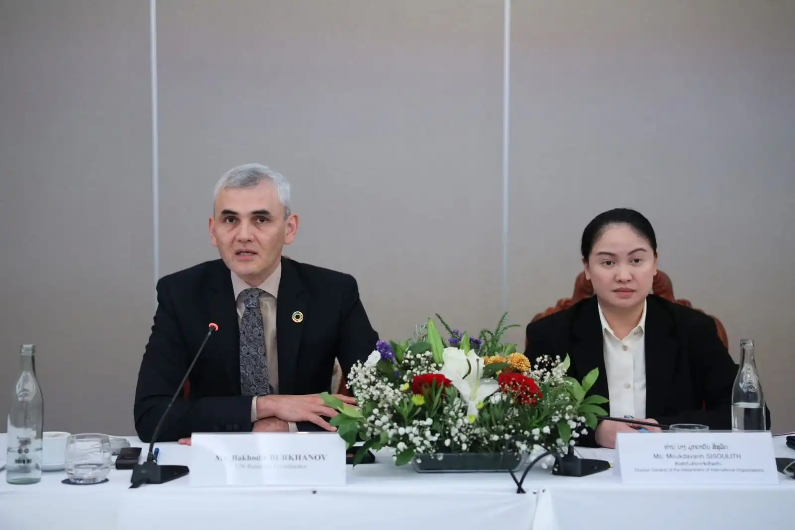 ກອງປະຊຸມ ປຶກສາຫາລືການຈັດຕັ້ງປະຕິບັດບັນດາໜ້າວຽກຂອງເເຜນຍຸດທະສາດຂ້າມຜ່ານ ຂອງ ສປປ ລາວ ເພື່ອອອກຈາກສະຖານະພາບປະເທດດ້ອຍພັດທະນາ (STS)